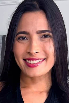 Jenn Pinzon from VRLATINA